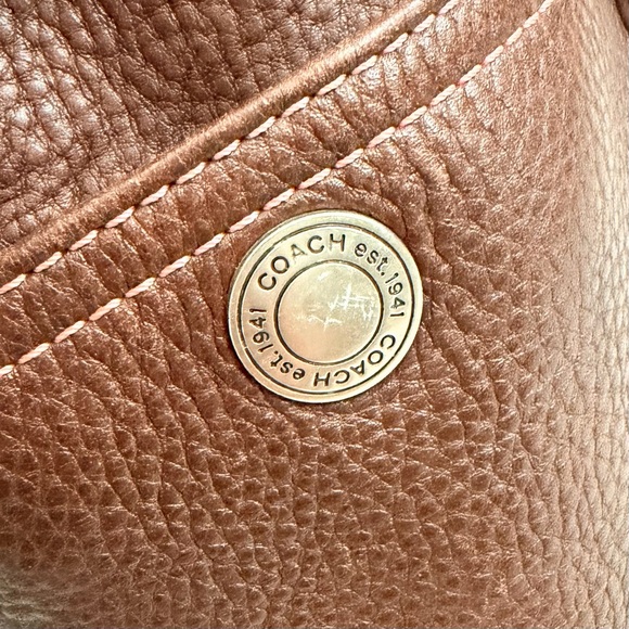 🐝 Coach X-Large Chelsea Brown Pebbled Leather Tote - G063-F10026 - Picture 15 of 16